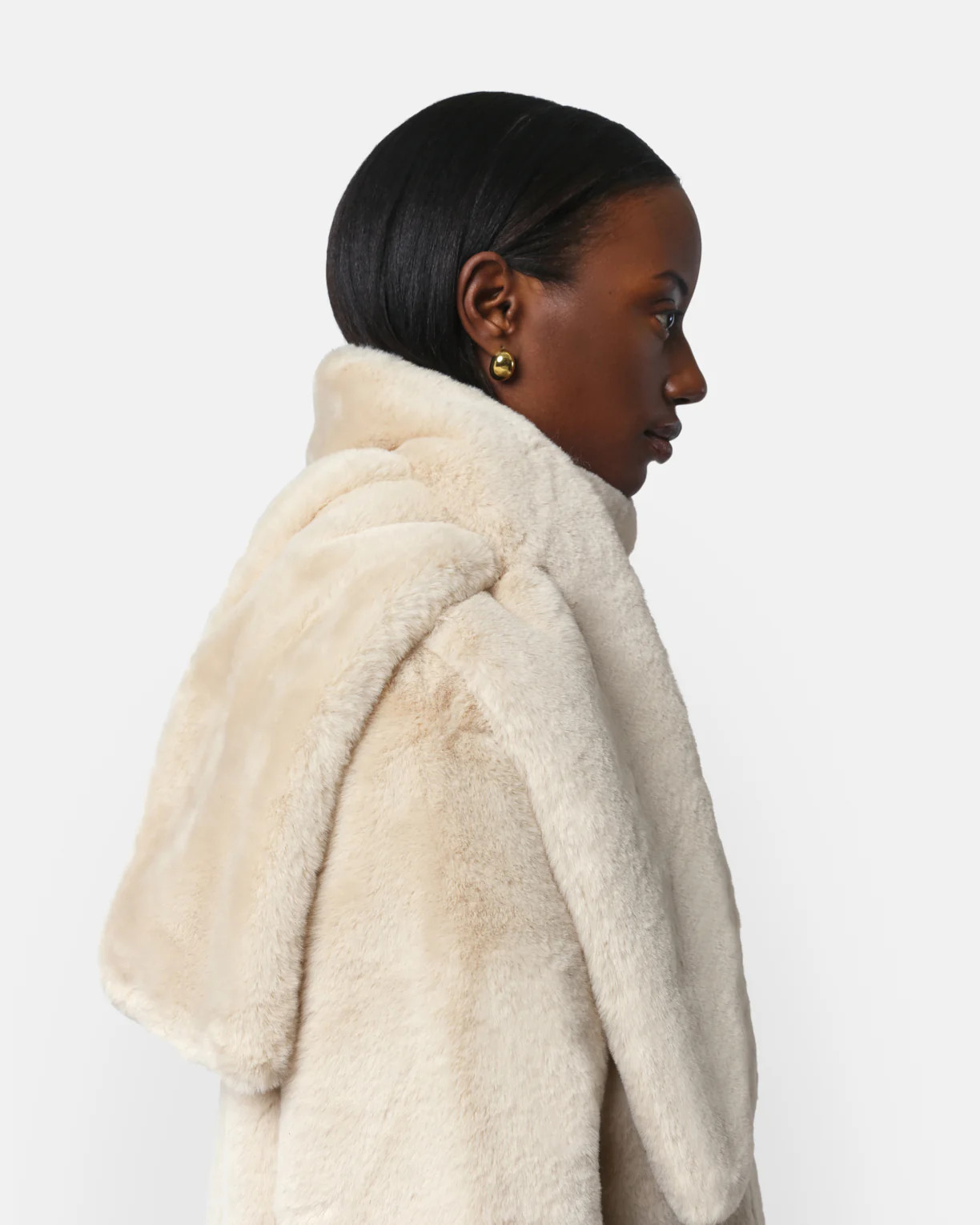 Kai Faux Fur Scarf in Latte | Apparis