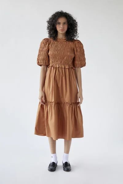 Moon River Smocked Midi Dress | Urban Outfitters (US and RoW)