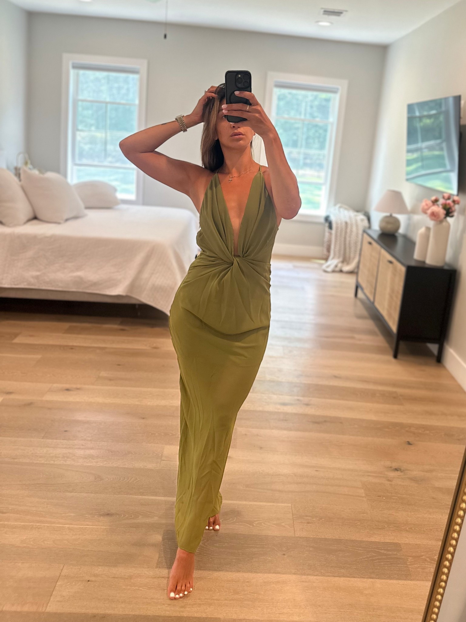 A wedding guest dress option I loved, but didn’t wear 💚

•Showpo, wedding guest dress, green dress, backless, maxi dress 

#LTKWedding