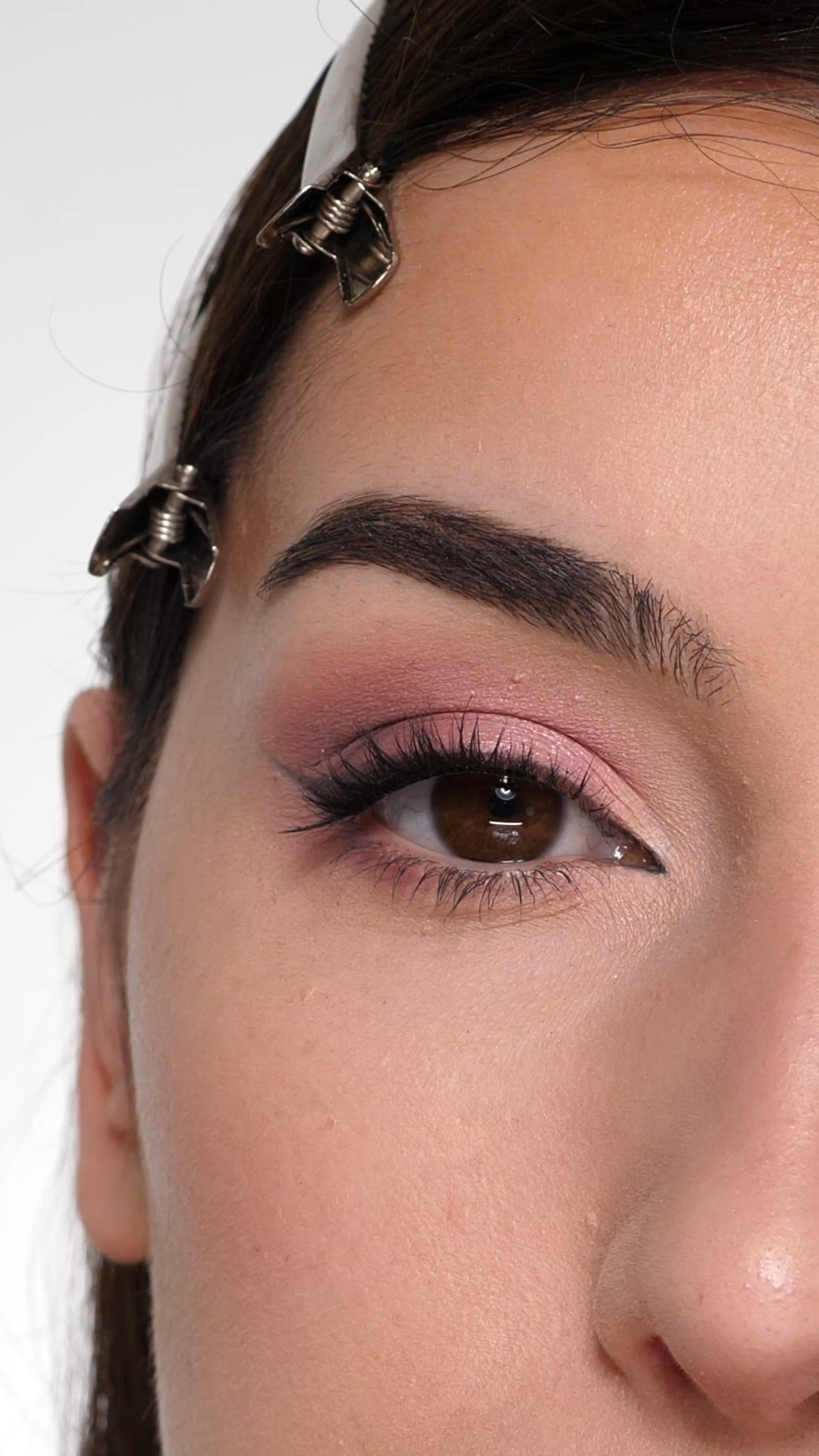 Soft pink eyeshadow look perfect for Valentines Day *products gifted in pr

#LTKBeauty