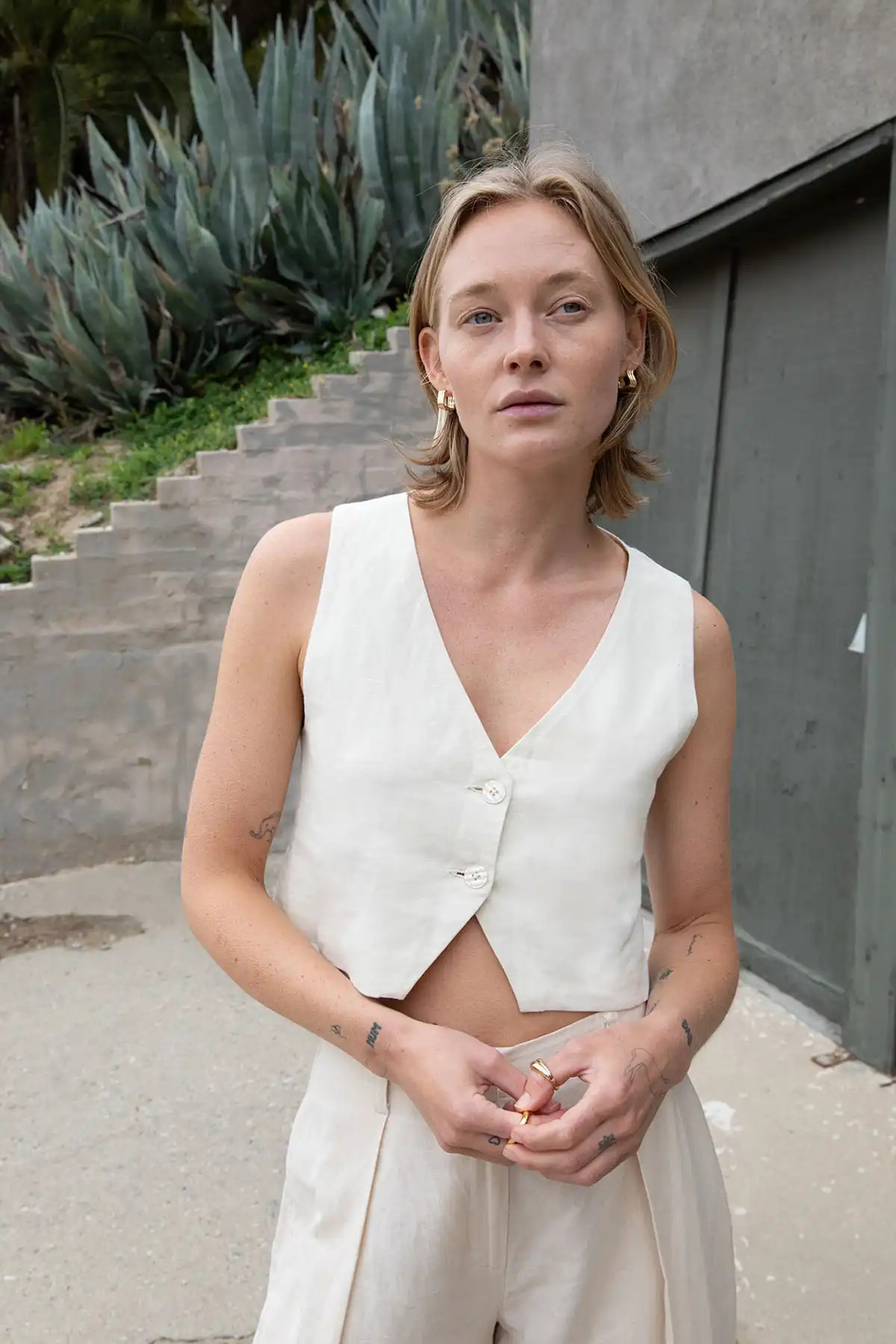 LINEN BLEND SUITING VEST | OAK + FORT