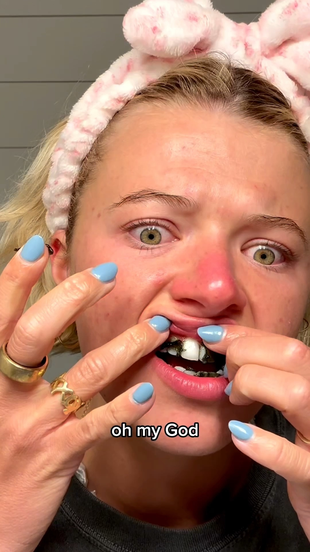 IM SHOOK. They work so well oh my gosh. My teeth are pearly hellllooooo

#LTKBeauty #LTKSaleAlert #LTKFindsUnder50