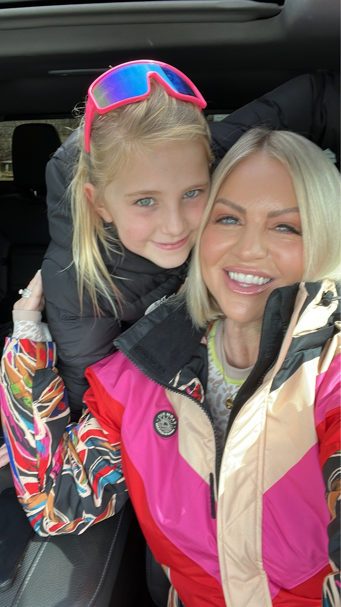 My favorite base layer // Après all day 

Snow Leopard print 
Cheetah print 
Base layer 
Free People
Ski outfit 
Skiwear / Snow wear / Snow day 


#LTKstyletip #LTKSeasonal #LTKActive