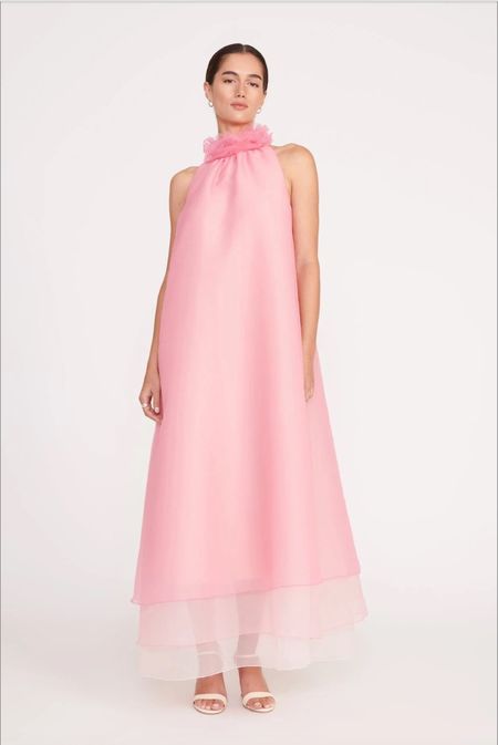 This dress is gorgeous!!! Would be so perfect for a spring mother of the bride dress or a pink bridesmaids dress

Pink bridesmaids dress , pink spring wedding 

#LTKwedding