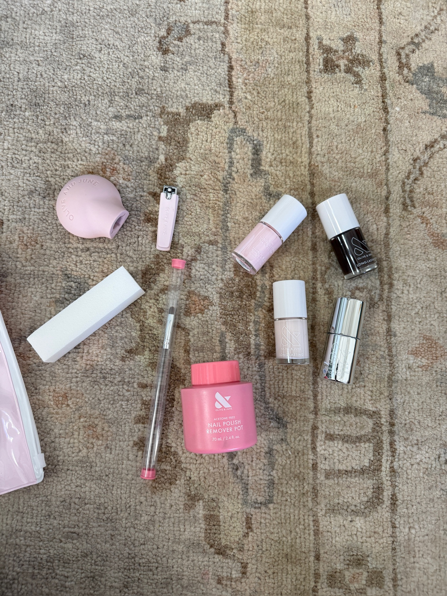Olive & June favs 🥰

Olive & June, ulta, ulta beauty, nail polish, nail polishes, grace white

#LTKselfcare #LTKmomlife #LTKHome