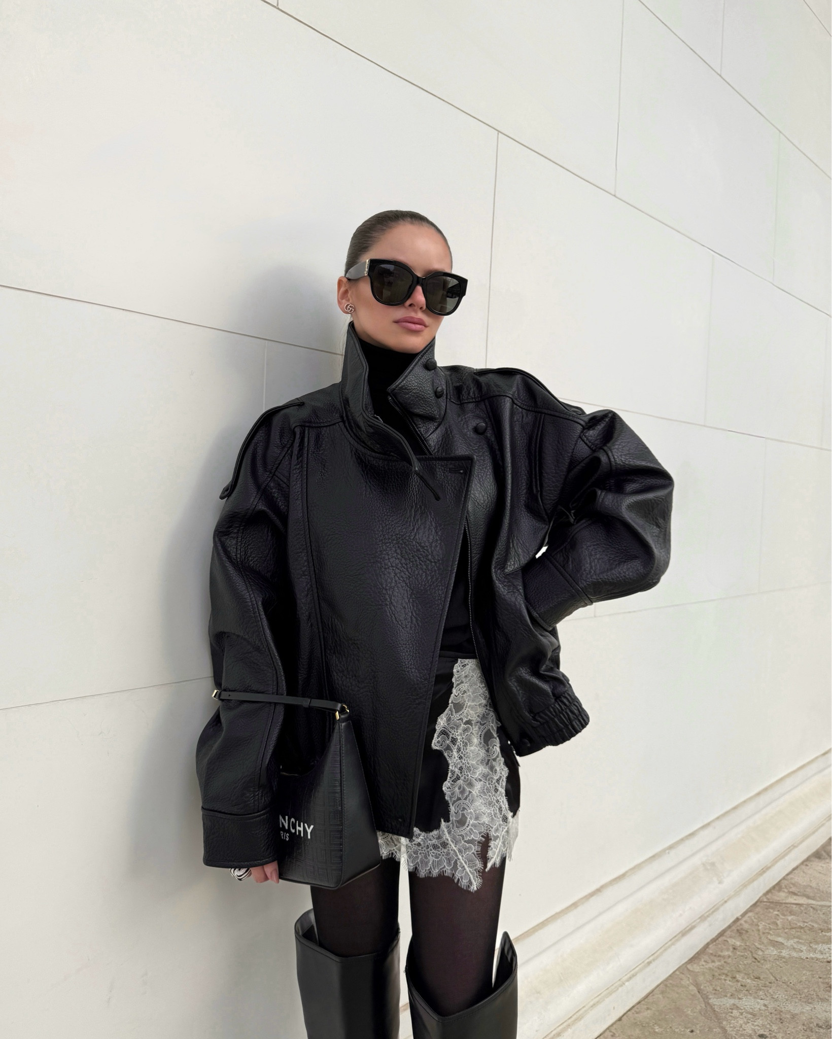 lace and leather for warmer days 🖤


lace skirt, satin skirt, mini skirt, jacket, leather jacket, zara, spring look, spring outfit, boots

#LTKspring #LTKpartywear #LTKstyletip