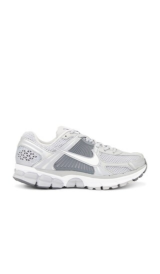 Zoom Vomero 5 in Wolf Grey, White, & Metallic Silver | Revolve Clothing (Global)