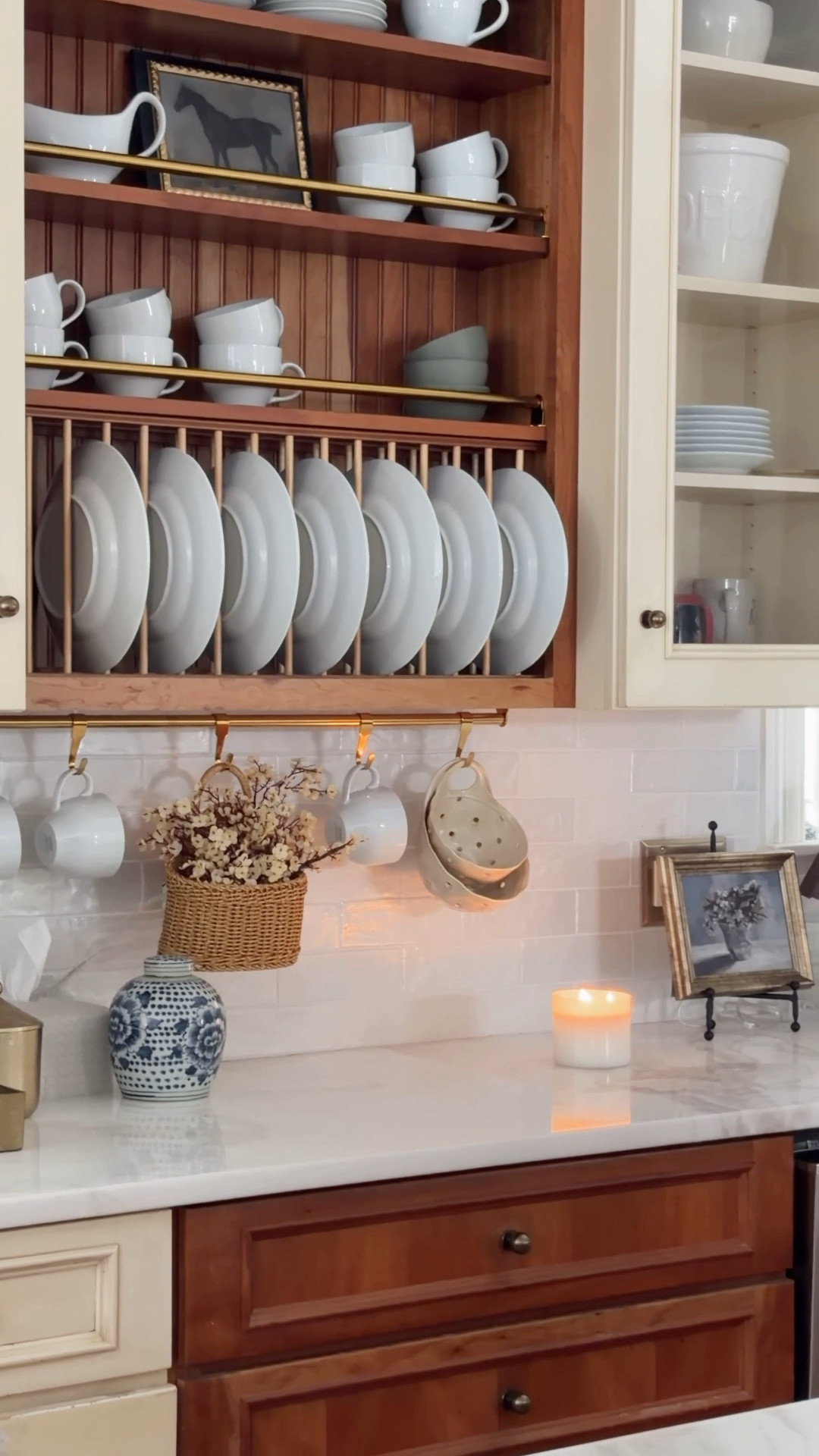 For the record, the rails are still on my bookshelves too (IYKYK)

Some of you suggested these rails should be in a kitchen. Sure…any excuse to buy more rails.

The same rail is used under my cabinet to hold our coffee mugs 

I’ve got one more place I plan to add these rails…you’ll just have to wait to see.

Kitchen decor, IKEA home, Amazon home, kitchen counter styling, Hultarp rails, kitchen storage 

#LTKHome #LTKSaleAlert