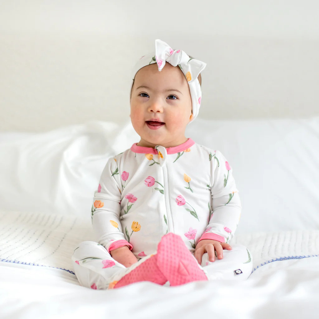 Zippered Footie in Tulip | Kyte Baby