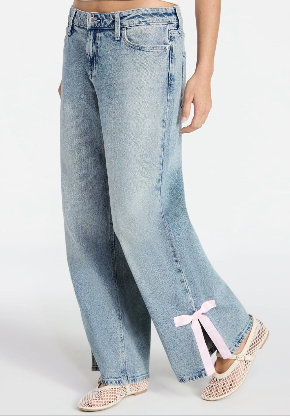 No Boundaries Baggy Jeans with Side Bow, Women’s 00-18


#LTKselfcare #LTKPetite #LTKSaleAlert