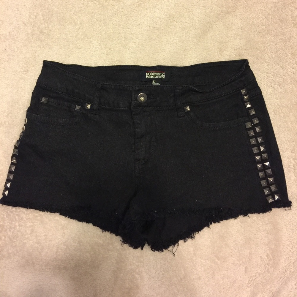 VINTAGE Forever 21 dark gray studded black denim shorts | Poshmark