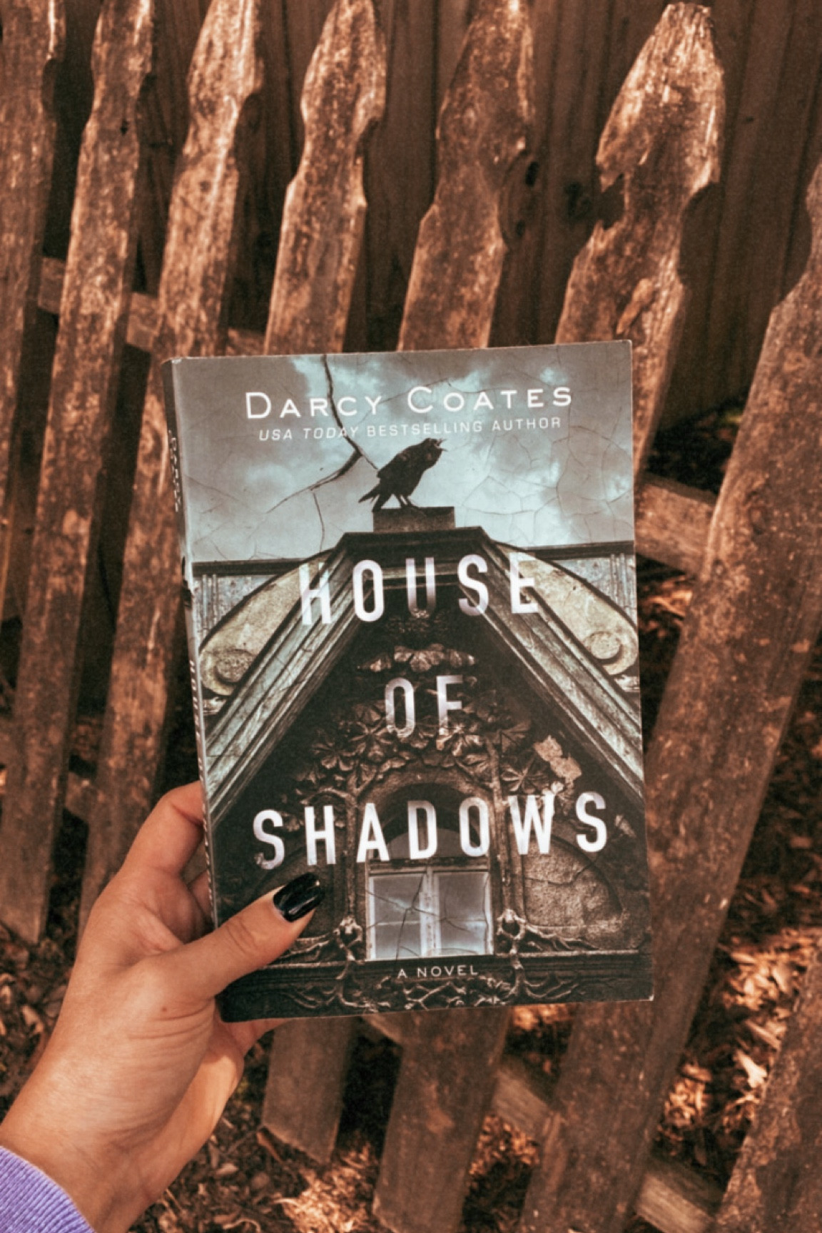 𝘽𝙤𝙤𝙠 𝙍𝙚𝙫𝙞𝙚𝙬 House of Shadows & House of Secrets 🐦‍⬛🪞🗝️🕯️

1,000,000/10 ⭐️’s 
I wish I could read this duology for the first time over and over again. I think about this book CONSTANTLY. Imagine gothic Bridgerton in a haunted house 🤝🏼🖤 *chef’s kiss. This 2-book duology is the embodiment of a spooky haunted house! It took me less than 24 hours to read each one. I was HOOKED on page ONE! It is everything spooky, chilling, mysterious, haunted, and romantic rolled into one captivating story! Bryan made me read the book to him aloud because he was also obsessed 🤩 

Sophie’s family suffers a devastating loss to their fortune. Luckily, the dark, mysterious man from the opera who caught Sophie’s eye offers to help the family in exchange for Sophie’s hand in marriage. Sophie is whisked off to his immense, menacing estate called Northwood to become its new Mistress. However, Northwood is much more menacing than meets the eye. Dark secrets, hauntings, monsters and deaths are uncovered during Sophie’s time at her new home. 

Hashtags:
#booktok #darcycoates #houseofshadows #houseofsecrets #gothic #bridgerton #hauntedhouse #spookyseason #spookybook #book #bookreview #spookyread #whattoread #bookstagram #horror #horrorfan #horroraddict #horrorbookstagram #readinglist #booklover