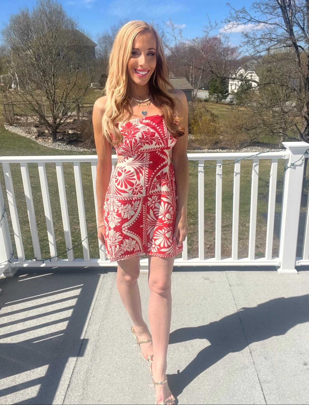 Gorgeous red vacay summer dress 🌺🌸

#LTKStyleTip #LTKPetite #LTKFindsUnder100