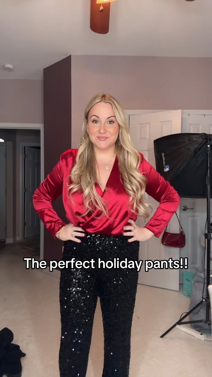 The cutest holiday pants! 

#LTKFindsUnder100 #LTKSaleAlert #LTKMidsize