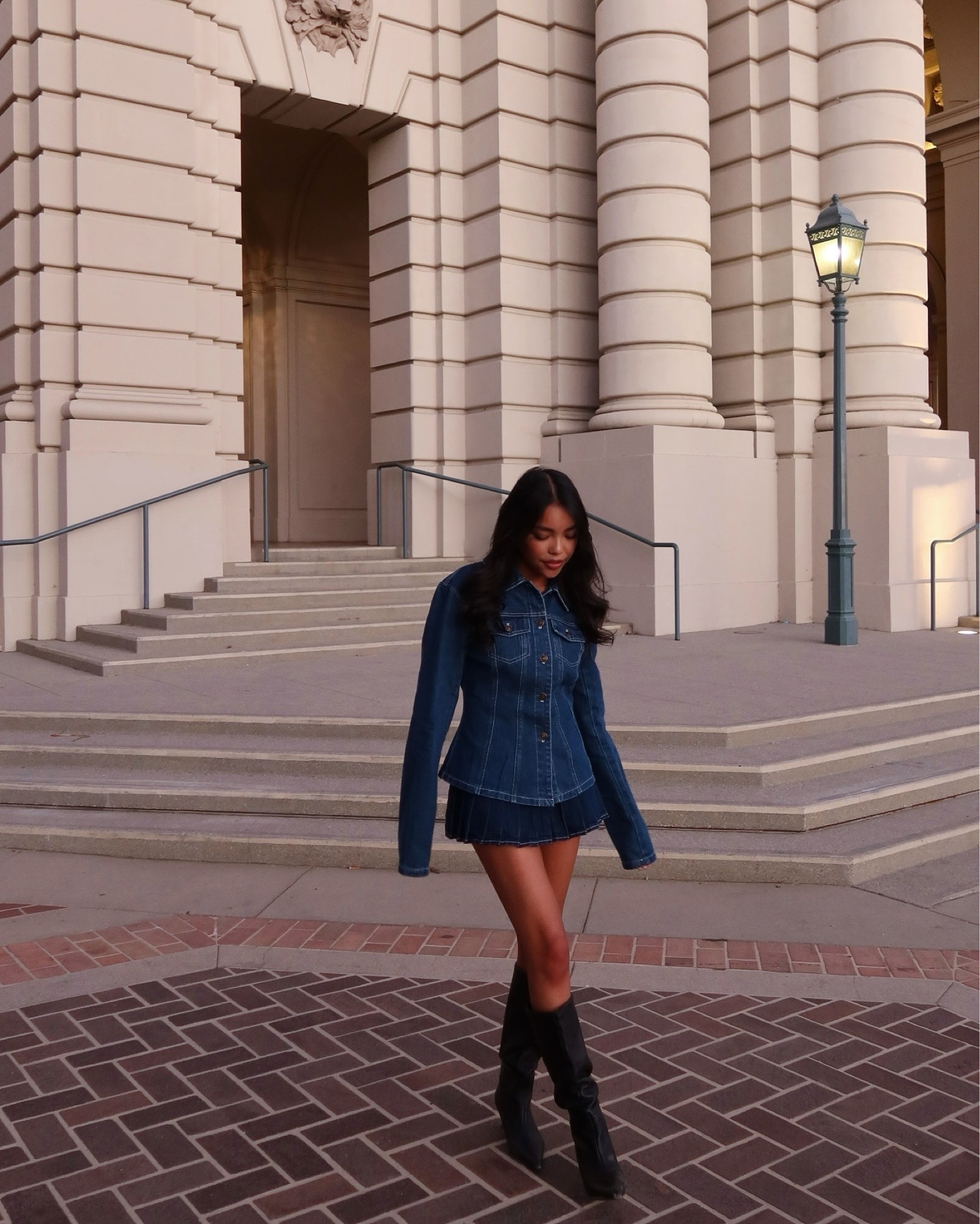 The perfect transitional fall look. Love denim on denim and a matching set never fails me 

#LTKStyleTip #LTKFallSale #LTKFindsUnder100