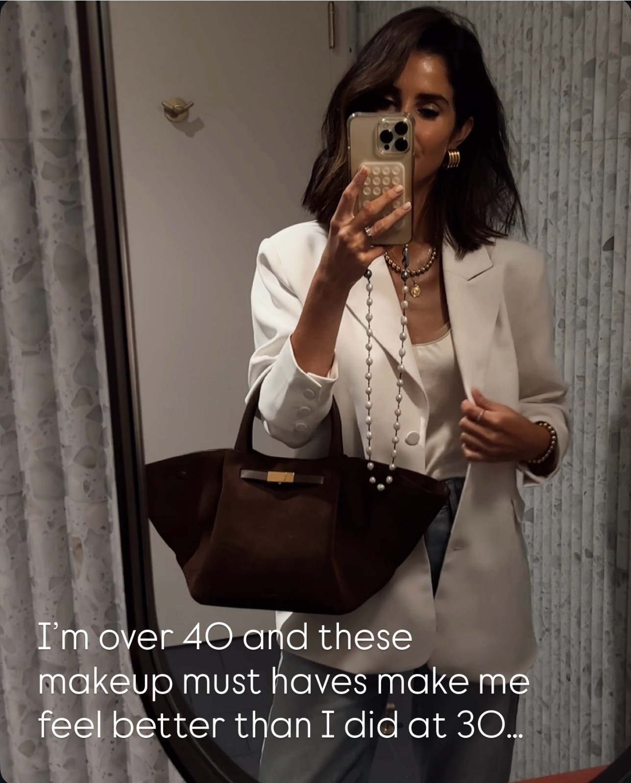 I’m over 40 and these makeup must haves make me feel better than I did at 30… #makeup #musthave #naturalmakeup #over40 #sephorasale

#LTKBeauty #LTKSaleAlert #LTKOver40