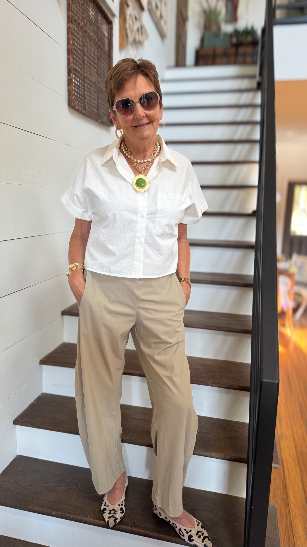 Comfy travel barrel pants with cotton crop top. Look stylish at any age.

#LTKOver40 #LTKMidsize