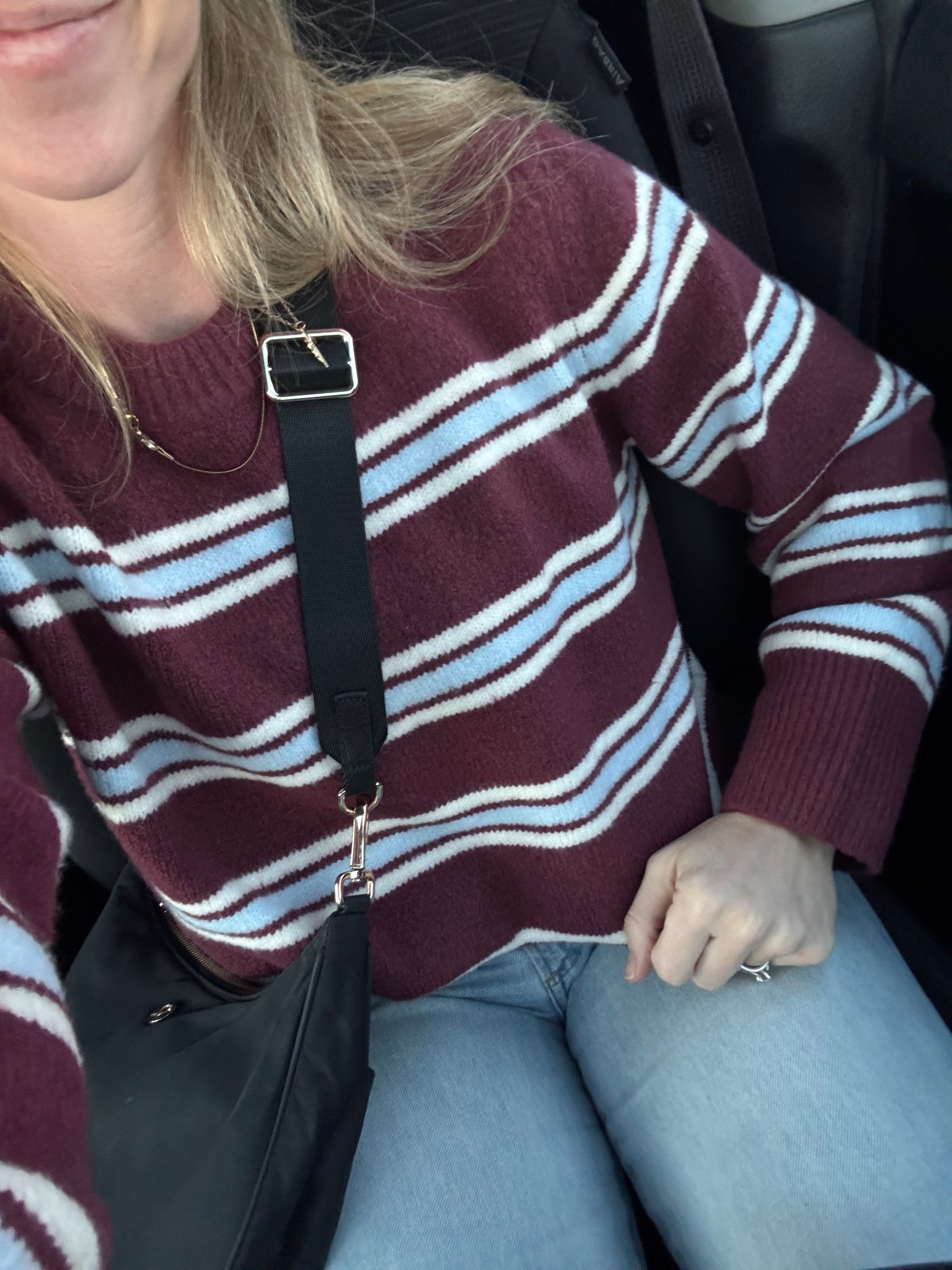 This Abercrombie sweater is everything! 