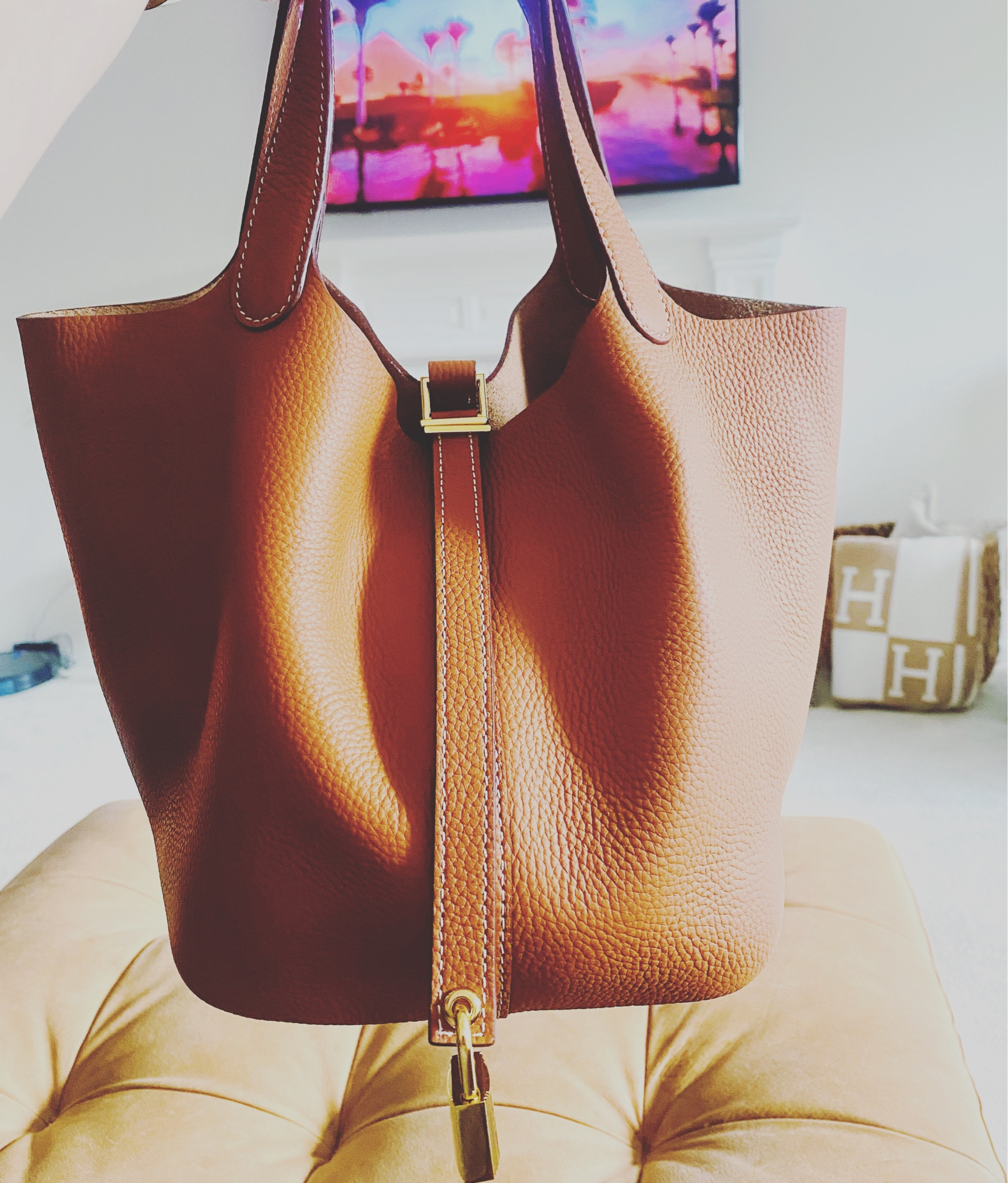 My picotin 22 is a great year round classic bag. Highly recommend!

#LTKSeasonal #LTKitbag #LTKstyletip