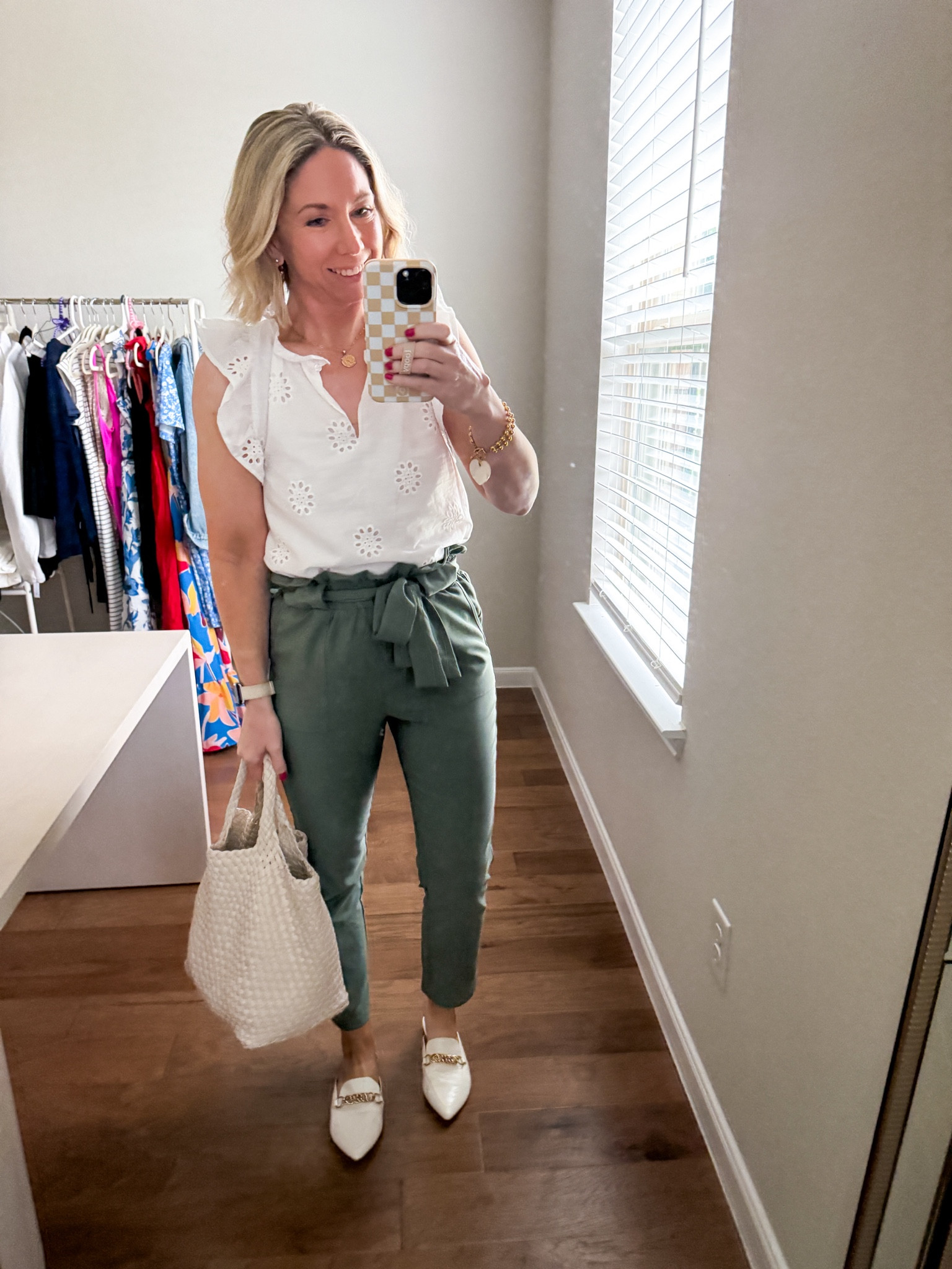 Work outfit / church outfit 

Xs top
Xs pants 

Mules 
Tote bag
Bracelet 

#LTKBeauty #LTKItBag #LTKWorkwear