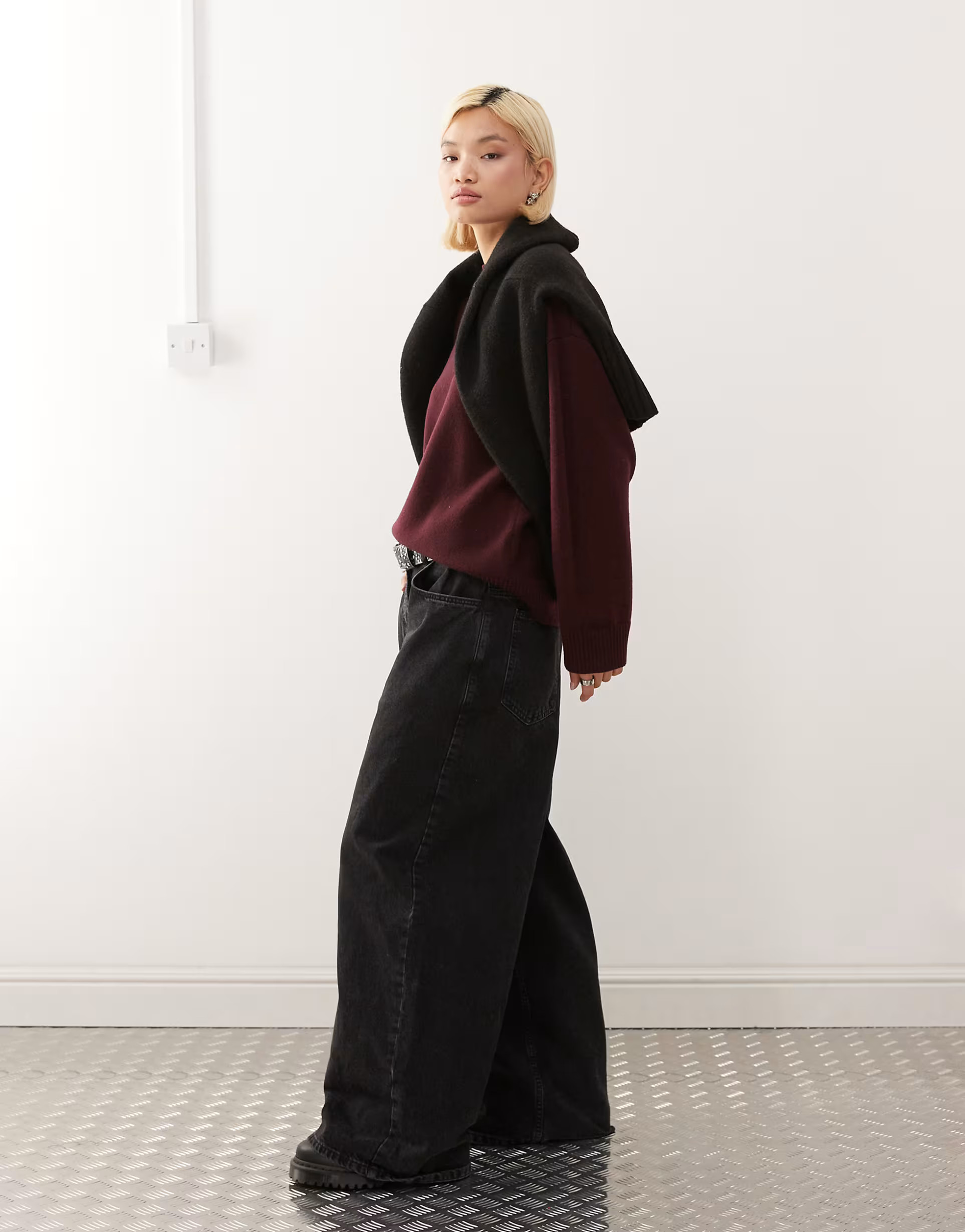 Monki oversized jumper with drop shoulder in burgundy | ASOS | ASOS (Global)