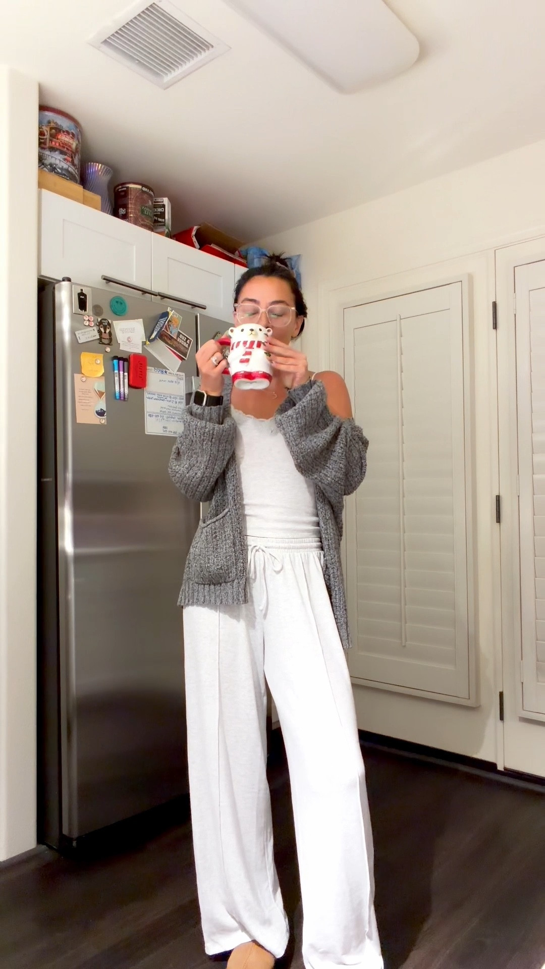 If you are a cozy girlie then you NEED this pj set from @AmericanEagle

Buttery soft, lightweight, stretchy, flowy, cozy. Paired w/ an old cardigan 
*chef’s kiss*

Perfect for lounging, curled up w/ a book, anything really. Would make a great gift.

Wearing an XS.

American Eagle, Abercrombie, cardigan, pj set, cozy, holiday, gifting, sale, for her, Nicki Bunting

#LTKGiftGuide #LTKselfcare #LTKmorningroutine