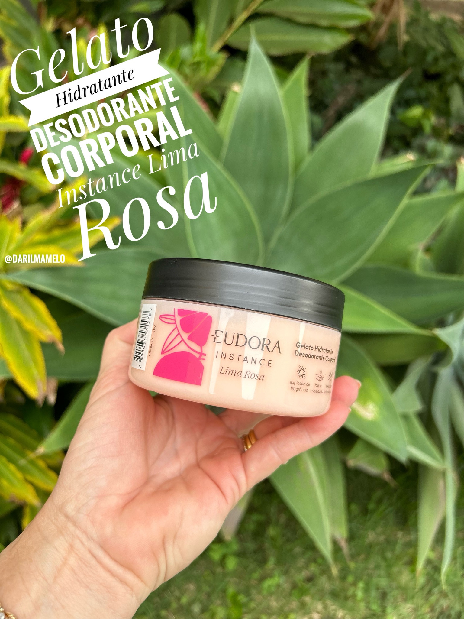 Gelato Hidratante Desodorante
Corporal Instance Lima Rosa 200g

Inovador, alivia sua pele do calor com seu toque gelado, deixando-a desodorizada e hidratada por até 48h.

#LTKbrasil