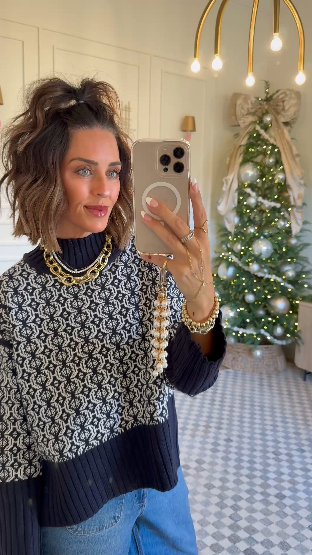 Cozy sweaters - size S
Thanksgiving outfit, Christmas outfit 
Jeans - size 4



#LTKFindsUnder50 #LTKStyleTip #LTKFindsUnder100