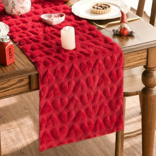 Artoid Mode Red Soft Plush Faux Fur Jacquard Heart Valentine's Day Table Runner, Seasonal Kitchen... | Amazon (US)