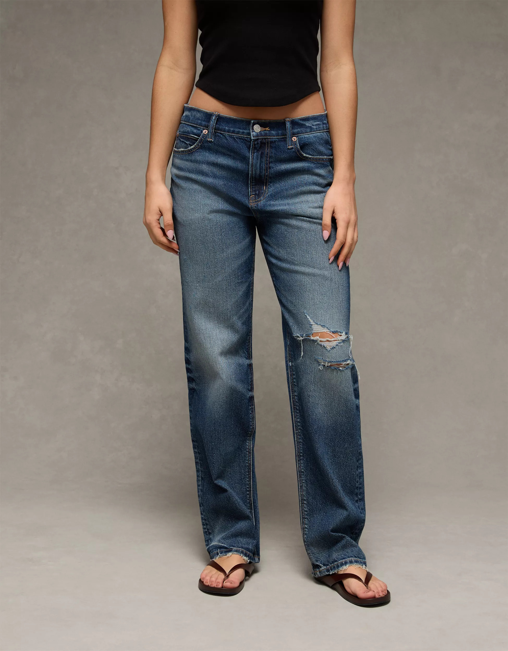 AE Strigid Low-Rise Baggy Straight Jean | American Eagle Outfitters (US & CA)