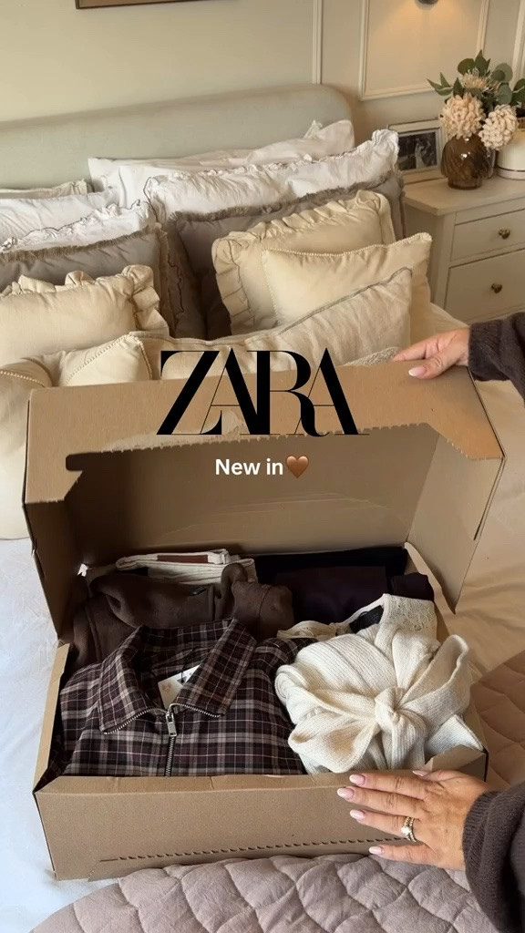 Zara new-in unboxing ✨

New season, autumn outfits, wardrobe staples, knitwear, denim, jackets, brown

#LTKuk #LTKautumn #LTKstyletip