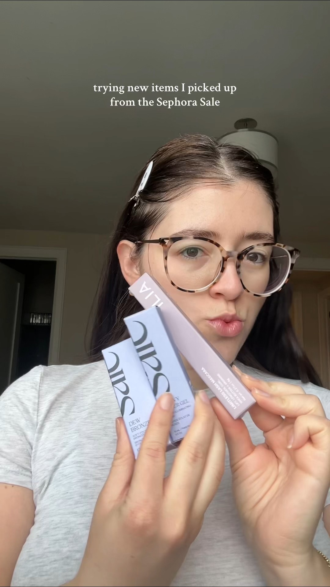 easily obsessed with @saiebeauty these two products I picked up from the Sephora sale are going to be new GO TO everyday

so glowy with a natural finish I am in loveeeee 🫶🏻 

I have everything 🖇️ on my L T K: julianaabate

.
.
.
Testing the Products I purchased at the Sephora Sale
 #sephora #sephorasale #saiebeauty #saieglowysupergel #glowlymakeup #minimalmakeup #simplemakeup #sephoramusthaves

#LTKcanada #LTKbeauty #LTKspring