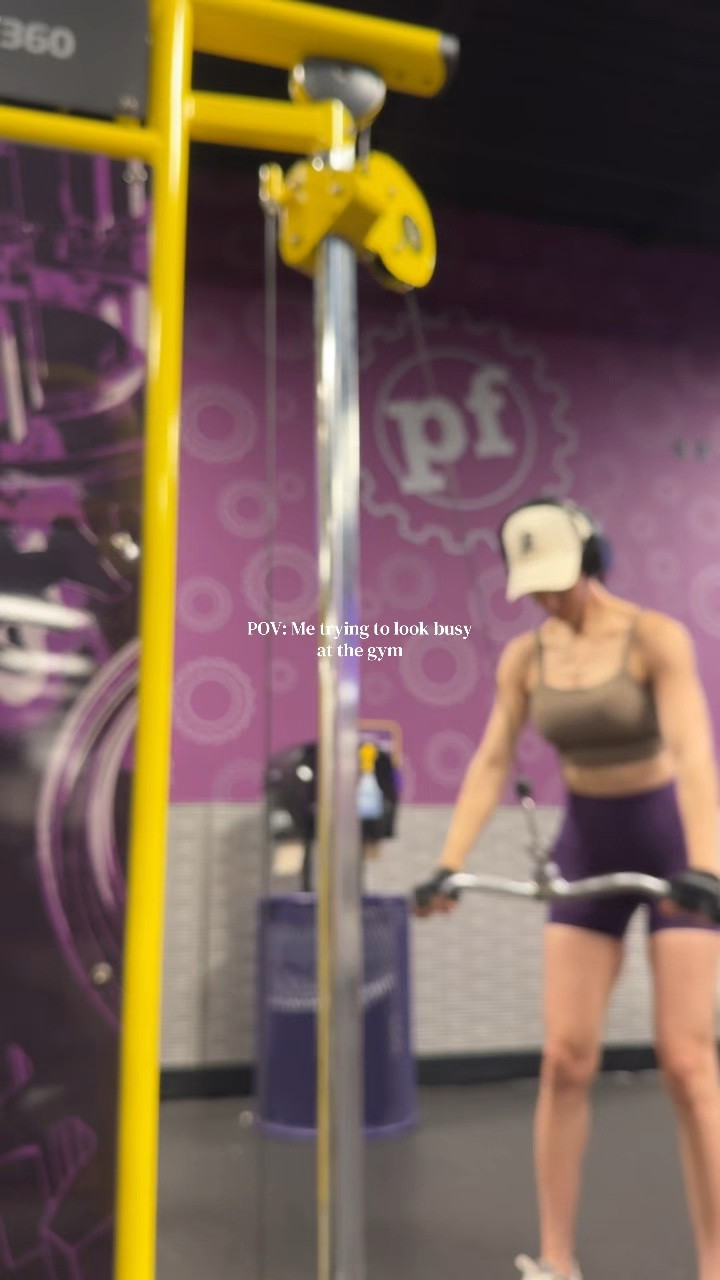I’m loving this brand @Halara

#LTKfitnessgoals #LTKvlog #LTKActive
