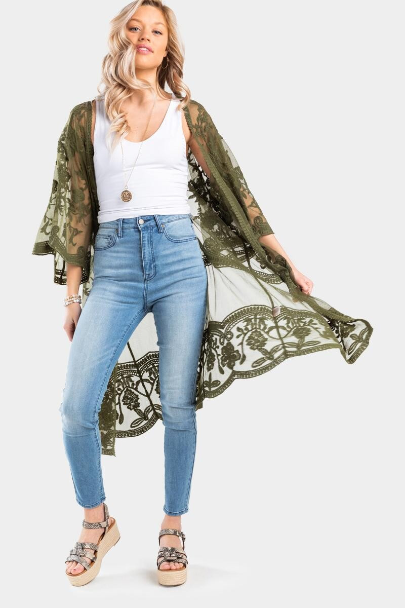 Laura Lace Maxi Kimono | Francesca’s Collections