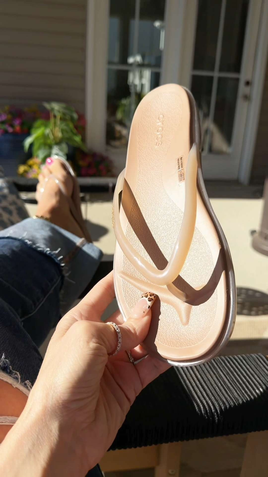 This color keeps selling out for a reason!
Grab it while you can girls xo

#LTKStyle #LTKFootwear #LTKDaily #ChicComfort #OnRepeat #EasyOutfits #earnscommissions 

 #LTKMothersDay #LTKootd #LTKSeasonal