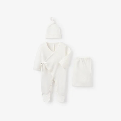 Organic Cotton Pointelle Layette 2 Pc Gift Set | Elegant Baby