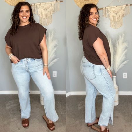 Midsize Old Navy affordable denim jean try on 👖🤍✨
Top: XL 
Jeans: 14
#midsizeoutfits #ootd #casualoutfits #jeans #denim #everydaystyle #curvydenim #fallfashion #closetbasics 

#LTKcurves #LTKstyletip #LTKSeasonal