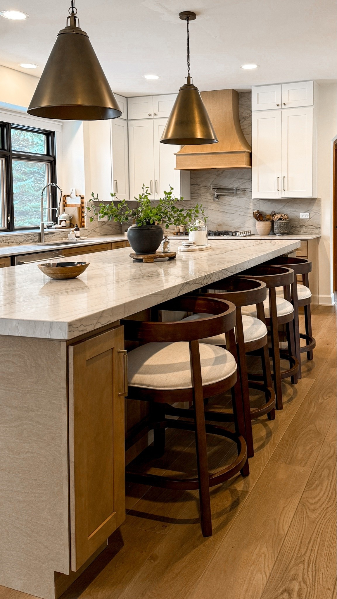 Kitchen stools and pendants

#LTKdayinmylife #LTKHome #LTKmomlife