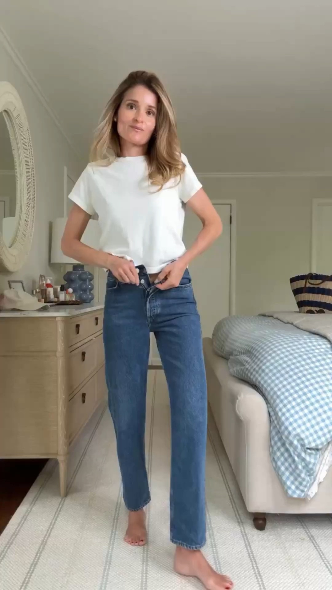Jeans and a white tee will always have my ❤️ 

@agolde jeans and tee! So perfect in every way. • @ralphlauren baseball cap such a classic • @Margaux MX sandals my go to slide sandal in the summer!


Sizing notes: tee - run tts in a small. Jeans: run tts but I preferred my small size, a 24. Flats: run tts, in a 7. 

#ootd #outfitoftheday #outfitinspo #everydaystyle #outfitinspo

#LTKootd #LTKSeasonal #LTKgrwm