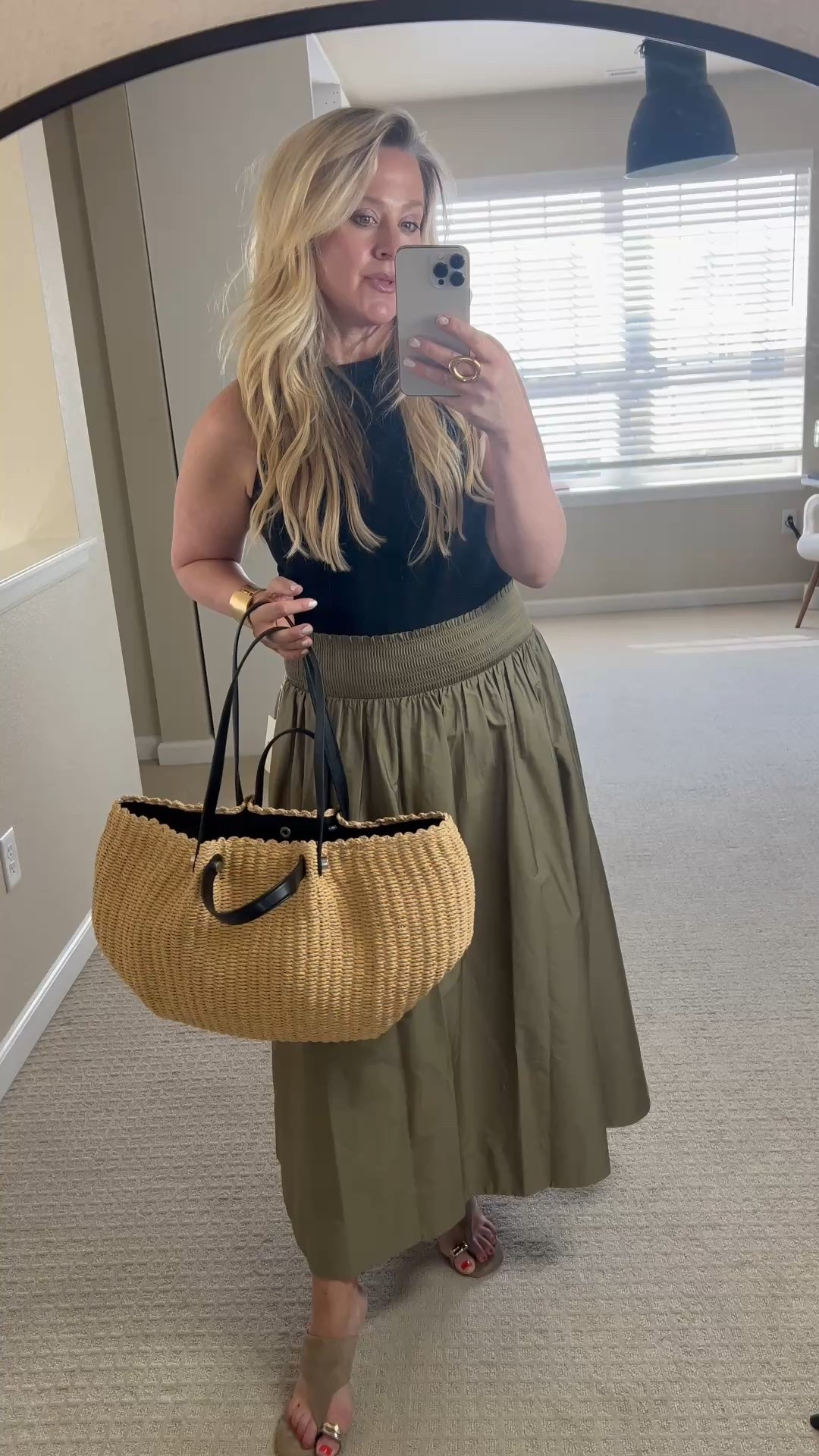  ✨Tap the bell and ❤️ for over 40 fashion, midlife style, midsize fashion and luxury looks for less. 

These Nordstrom finds are giving resort-ready vibes—but trust, I wear them anytime.
From vacation dinners to weekend errands, these pieces do it all—and make it look effortless. ✨

🖤 Olive smocked skirt + black tank = chic + comfy
💚 That wrap dress? Elegant enough for a dinner, easy enough for brunch
🤍 Navy cardi + linen pants = timeless layers you’ll reach for on repeat
💃 Textured maxi that feels like sunshine in a dress

These are the pieces I’ll be living in all spring + summer.

Which one’s your favorite?


#NordstromStyle #ResortWearEverywhere #SpringStyleEdit #MidlifeFashion #MidsizeStyle #TravelReadyLooks #Over40Style #EverydayChic #WearItAgainAndAgain

