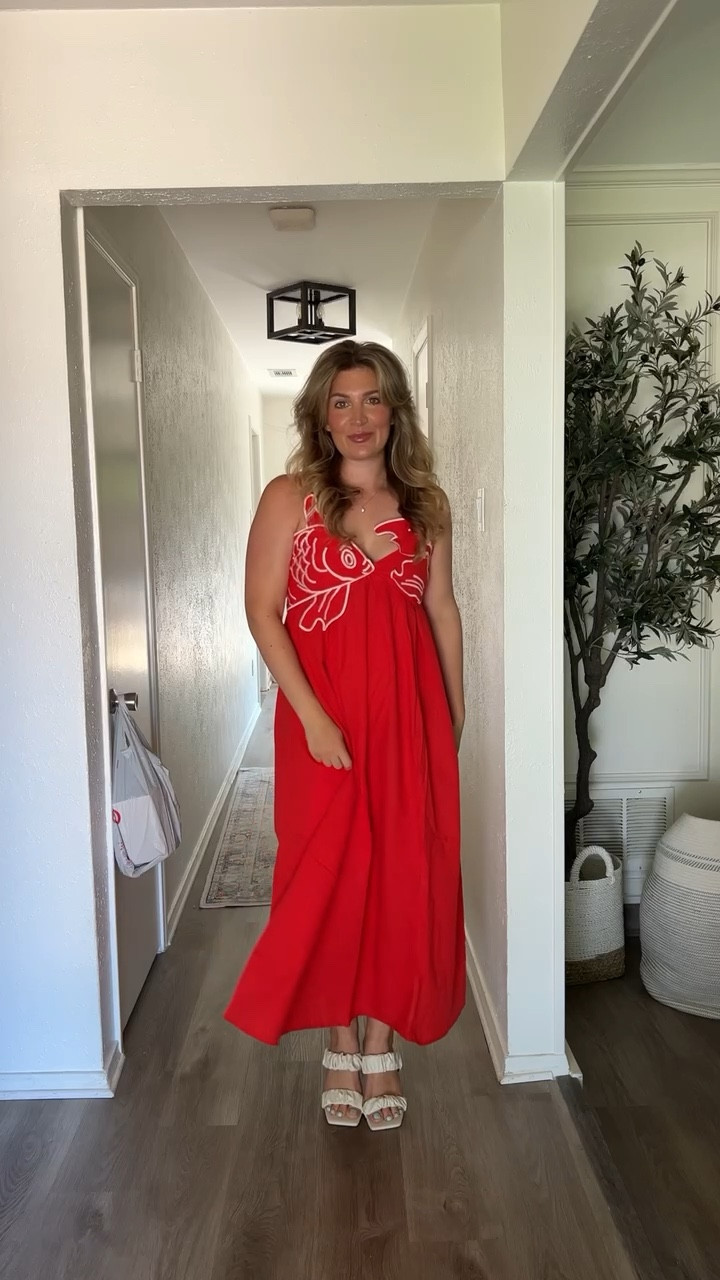 Can you believe this dress is from Walmart!? The perfect summer dress! 

#LTKVideo #LTKStyleTip #LTKFindsUnder100