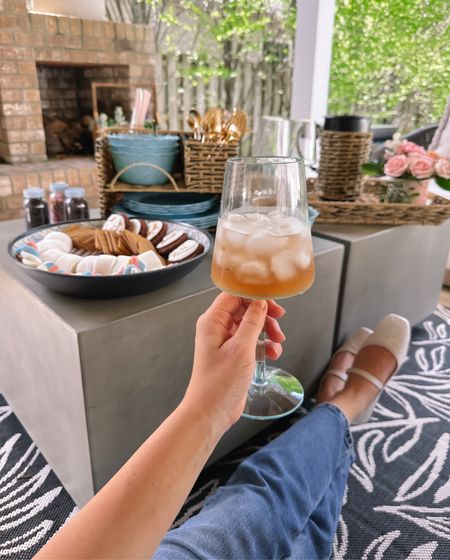 The perfect evening spent on the back porch with friends and dessert, thanks to @walmart! #walmartpartner #IYWYK

Walmart home, Walmart parties, spring events, spring home style, 


#LTKhome #LTKparties #LTKSeasonal