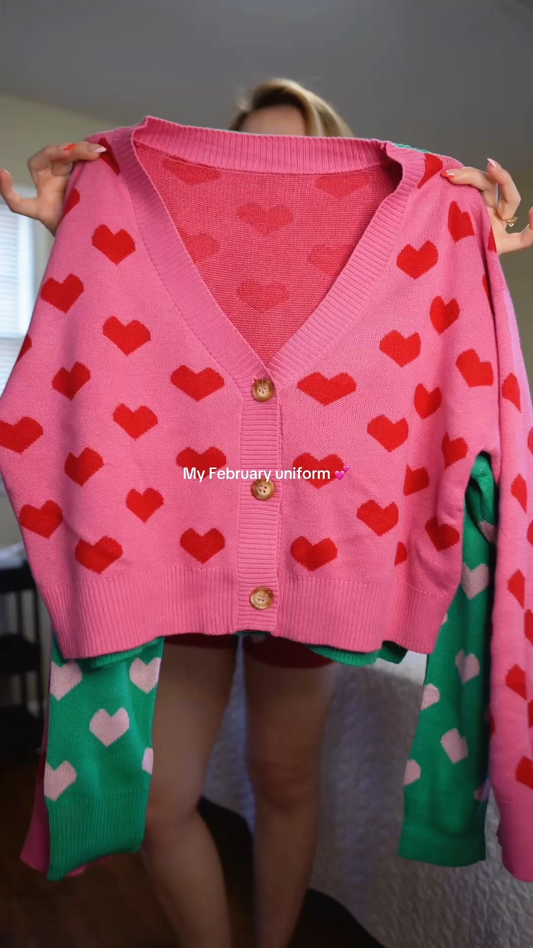 Valentine’s Day cozy, but still cute 💕✨
This set is soft, comfy, and perfect for lounging, date night in, or all the Valentine’s vibes.

#valentinesdayoutfit #cozystyle #matchingset #loungewearlove #fashiontok

#LTKgrwm #LTKValentine #LTKPetite