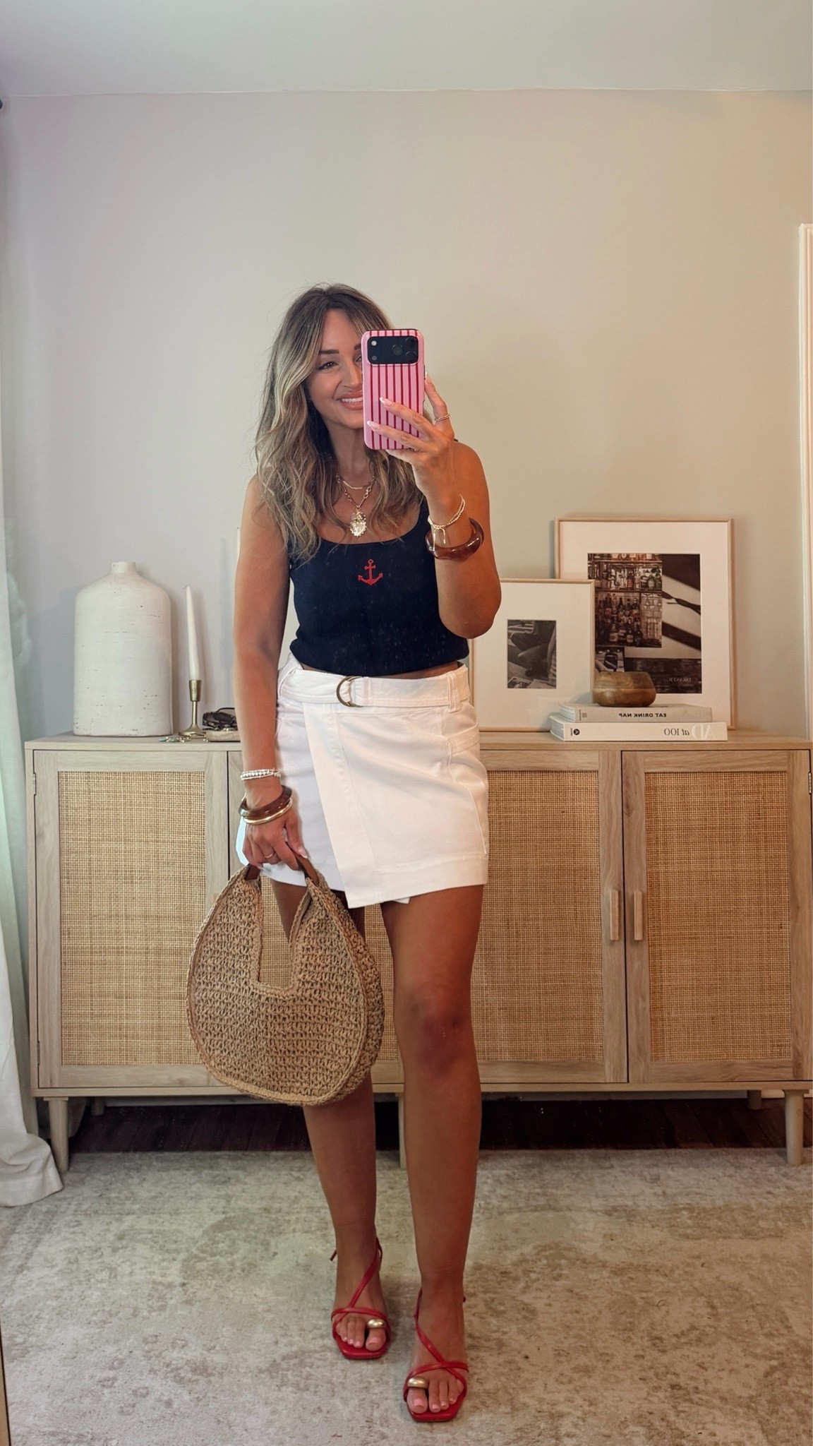 35% off with LEANN35 if expired use code LEANN30 ✨❤️ size S top (this is so stretchy, you could size down for a fitted look), size M skirt (this run big, if in between size down) summer outfits beach vacation @vi