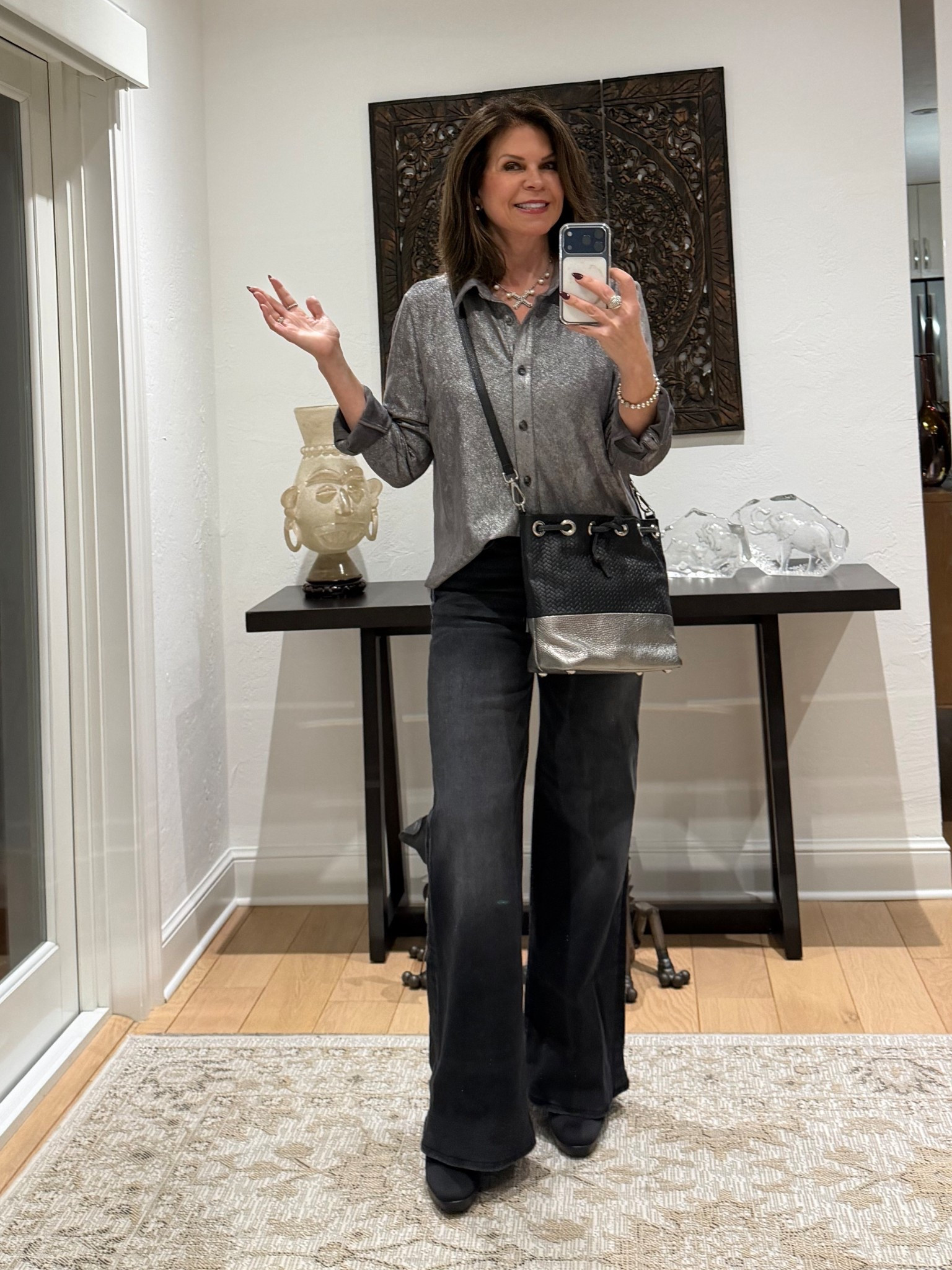 South Florida winter style which I also brought to New York . Works anywhere! I sized up in these jeans.

The bag? My own personal creation. Love that you get to choose the colors and materials for your bag. @laudividni

Jewelry: French Kande, Lagos


#LTKSeasonal #LTKgrwm #LTKootd