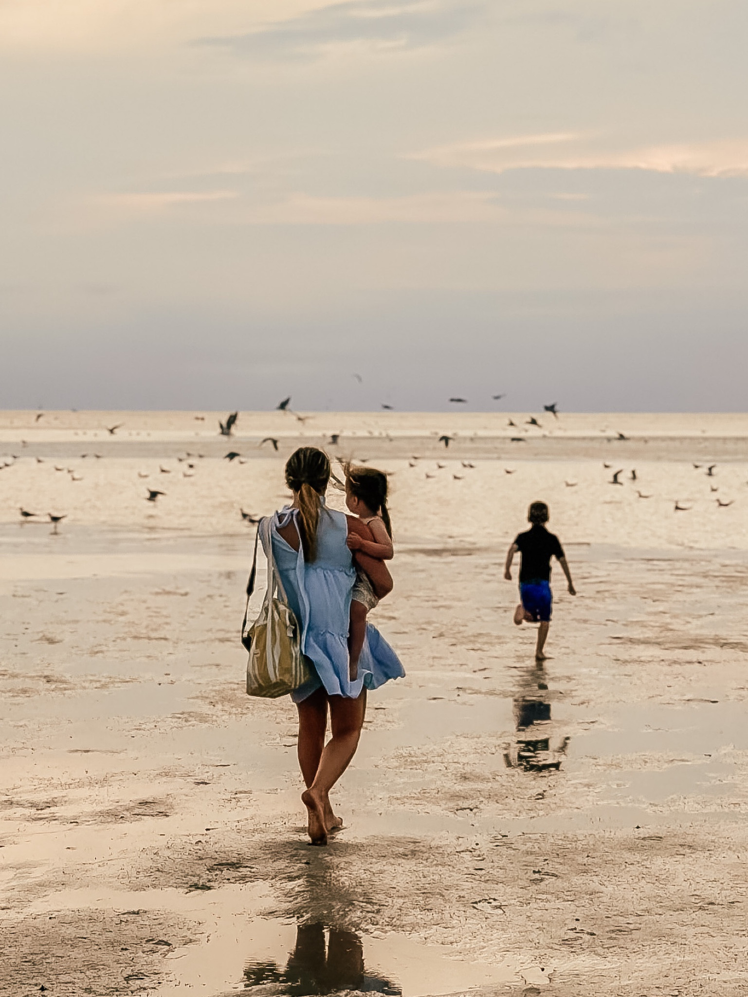 Coastal blue dress 

#LTKstyletip #LTKfamily #LTKtravel