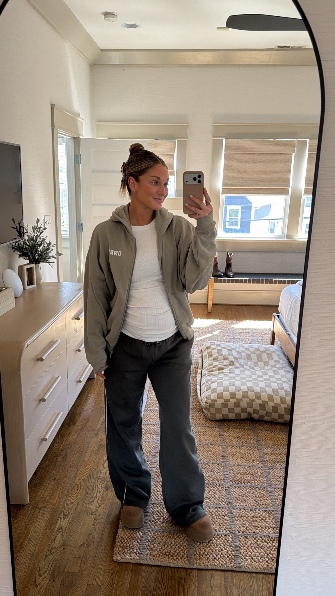 Size large sweatshirt, small top & medium bottoms 

#LTKgrwm #LTKTall #LTKBaby