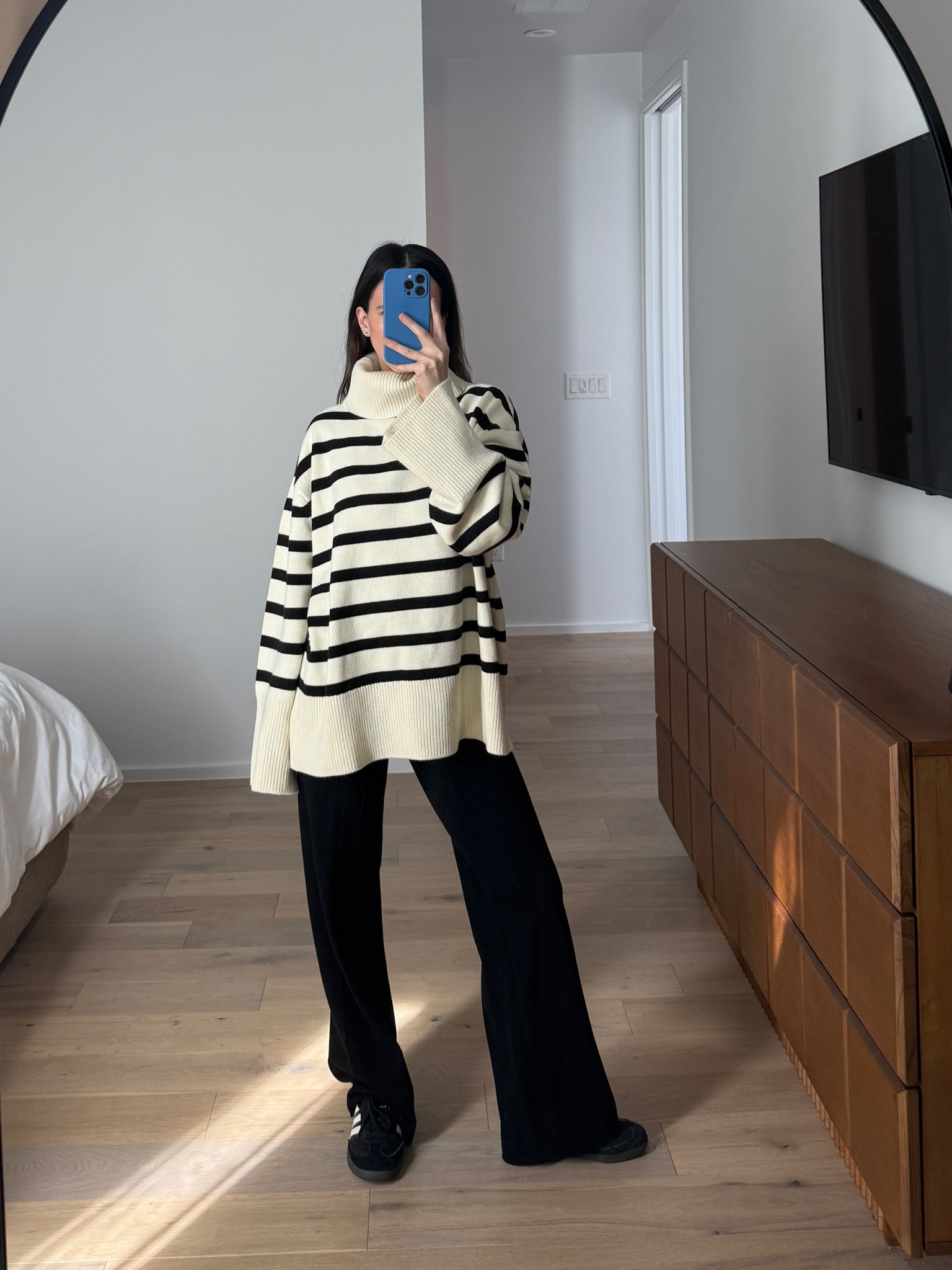 Cozy chic outfit 

#LTKSeasonal #LTKPetite #LTKStyleTip