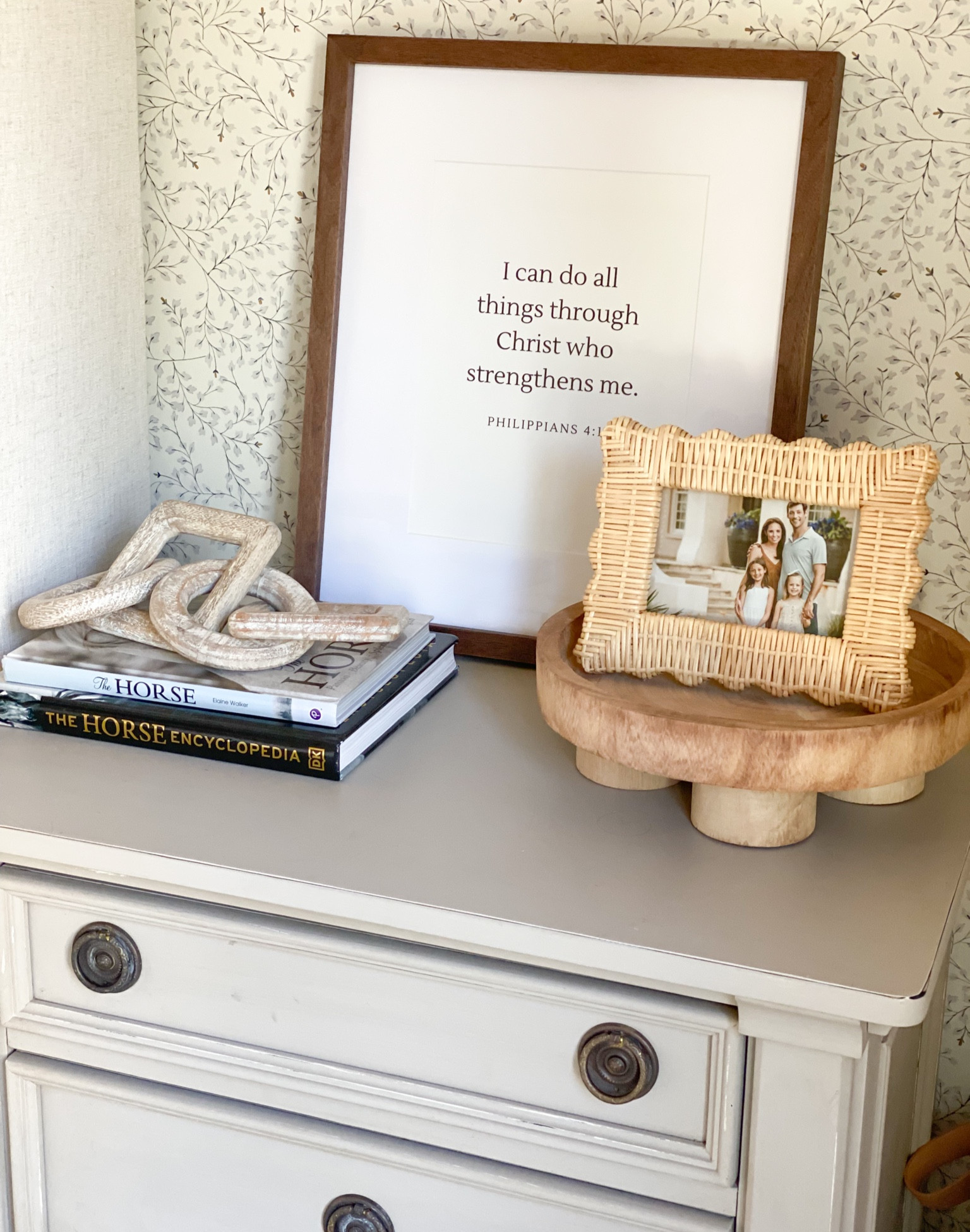 Bedside table styling with woven picture frame and tabletop decor 🤍 #amazon #pictureframe #frame #amazonfind

#LTKstyletip #LTKfamily #LTKhome