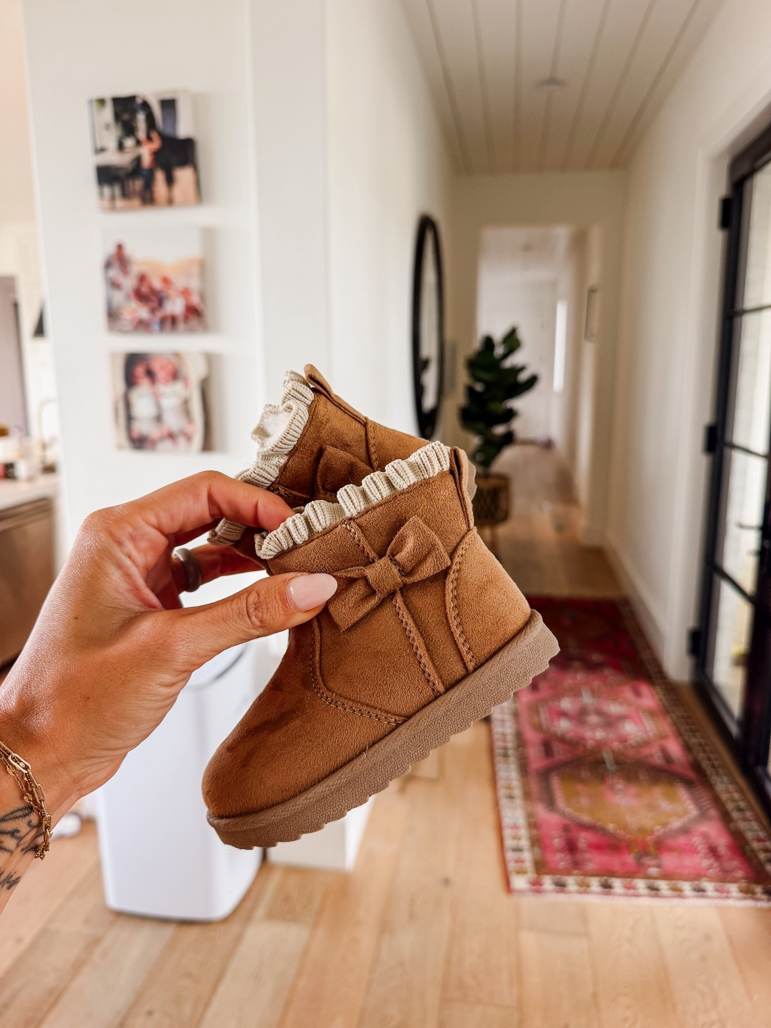 Cutie new fall clothes! And re-bought our favorite boots from last year 🍂 #walmartpartner #walmartstyle
@Walmart